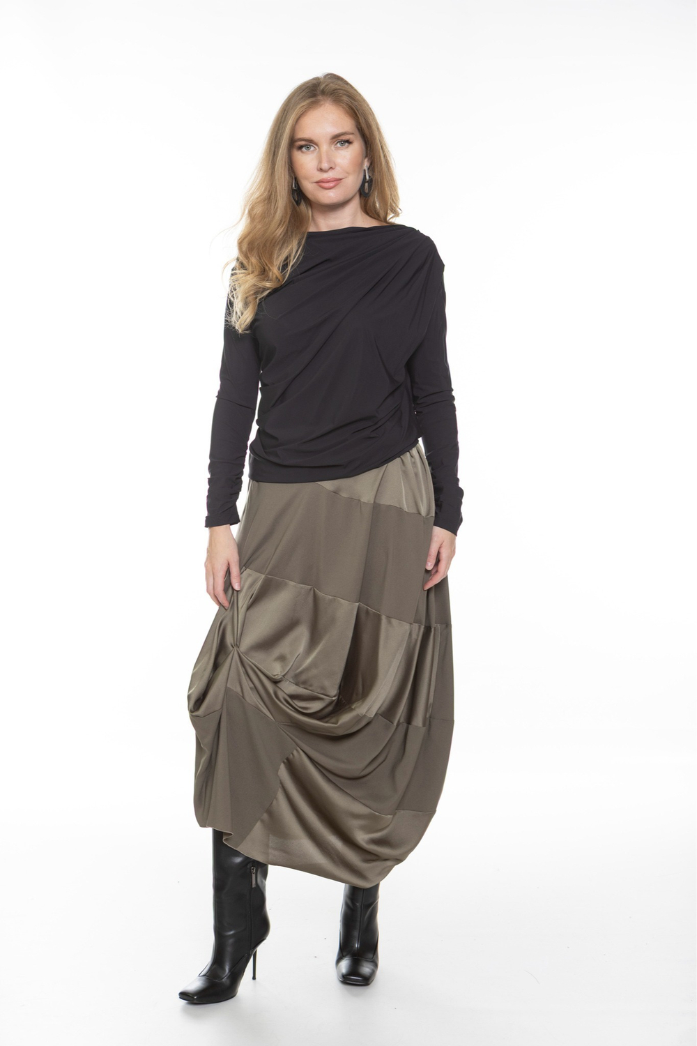 АССИМЕТРИЧНАЯ БЛУЗА