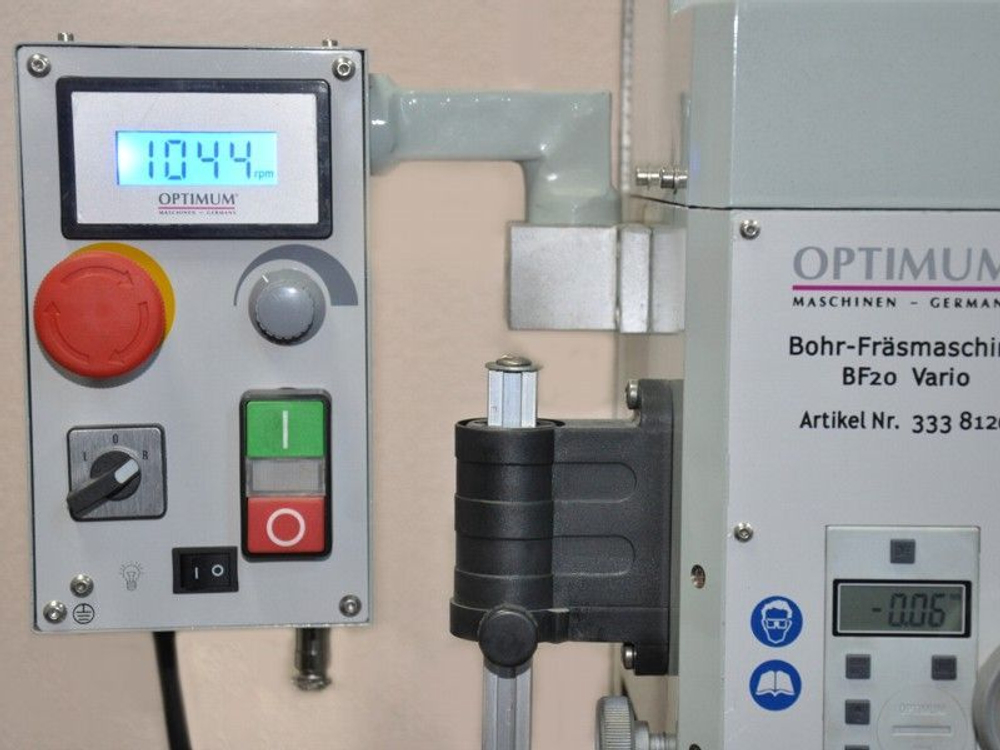 Сверлильно-фрезерный станок Optimum BF20L Vario