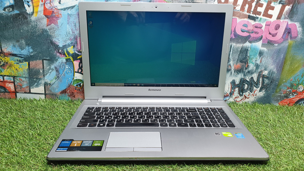 Ноутбук Lenovo i5/6 Gb/840M 2 ГБ