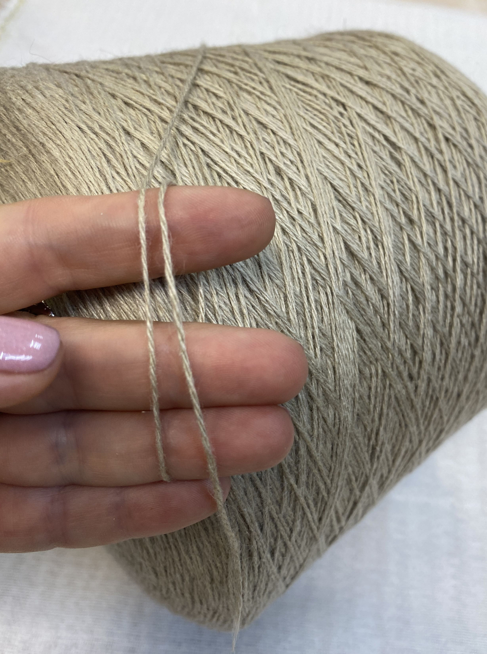 Пряжа на бобине Италия 50% кид мохер 50% шелк 320 г 100г-500м