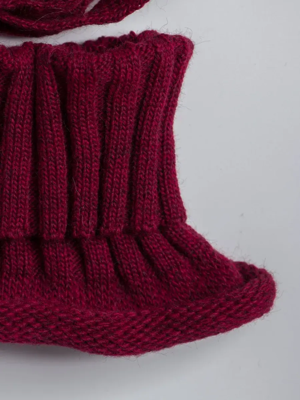 Зимняя шапка для девочки и снуд