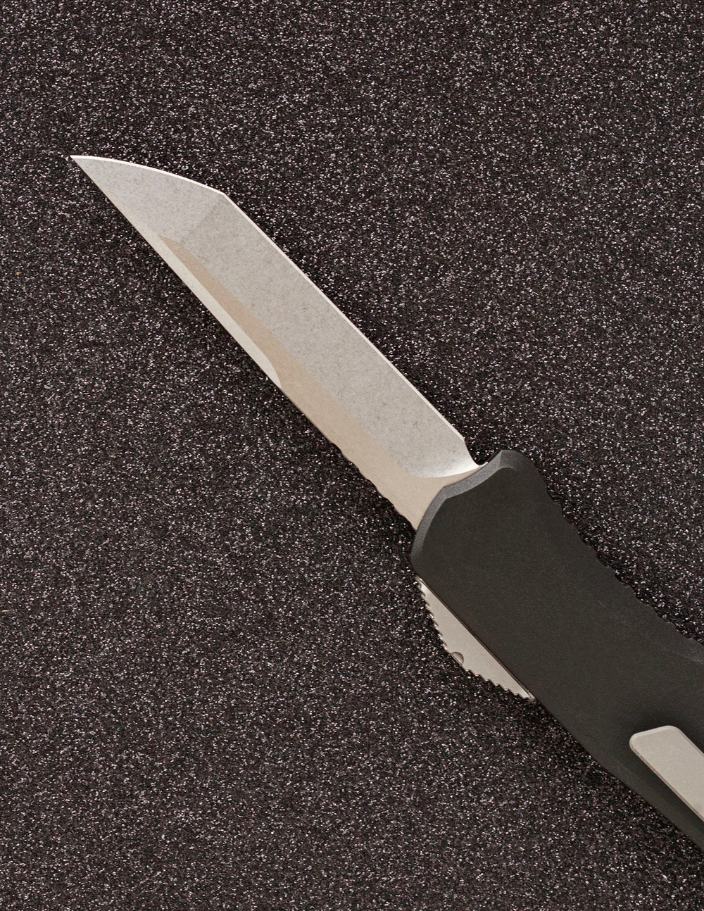 Автоматический складной нож SteelBro Freya Tanto Stonewash VG-10