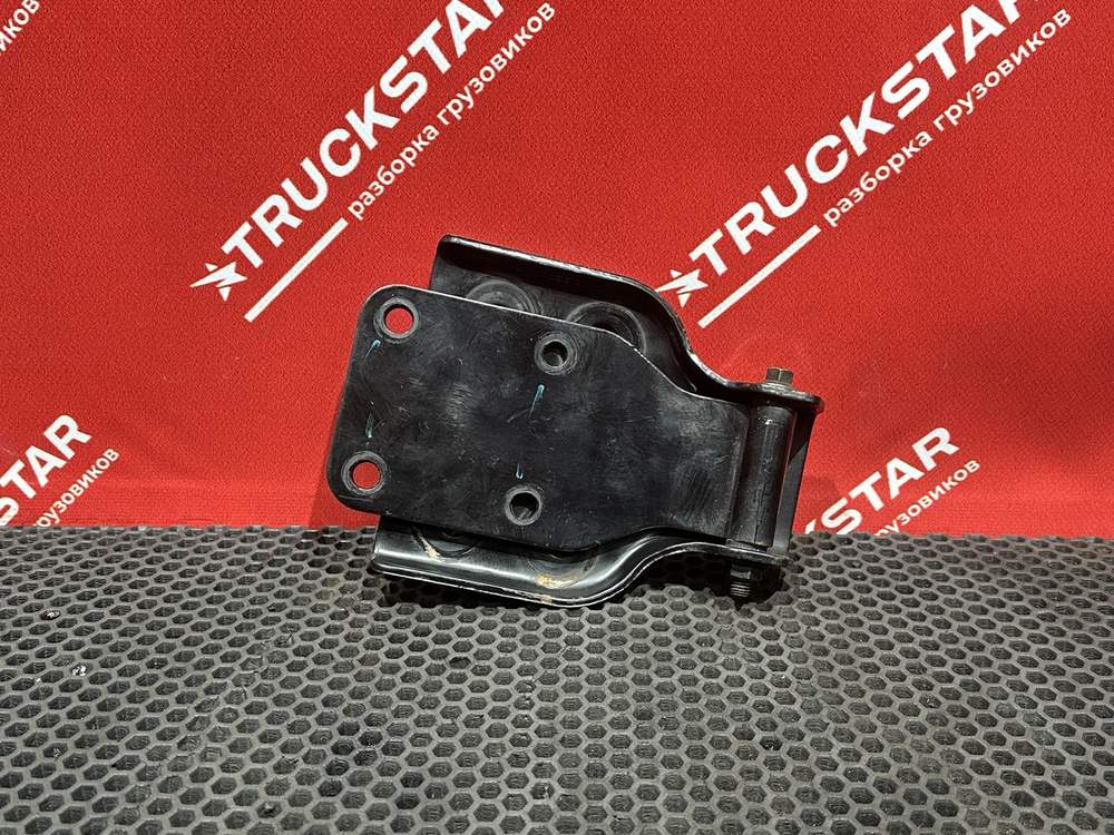 Кронштейн спойлера верхнего 2024г.