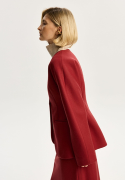 Жакет с объемными рукавами