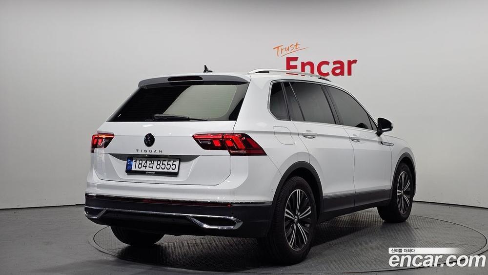 Volkswagen Tiguan 2 Generation 2.0 TDI Premium (07.2023)