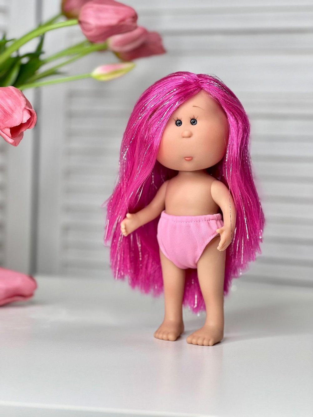 Кукла Nines виниловая 23см Little Mia (3153K)