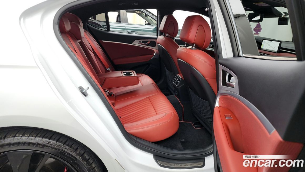 Genesis The New G70 Бензин 2.0T 2WD (01.2023)
