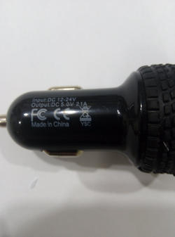 Автомобильное зарядное устройство, 2.1A, 2 USB UN-31