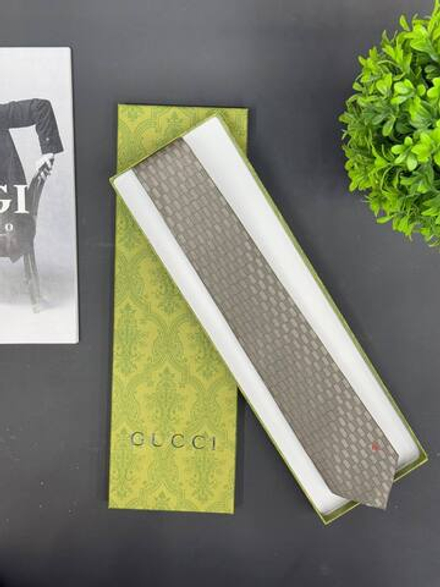 Галстук Gucci