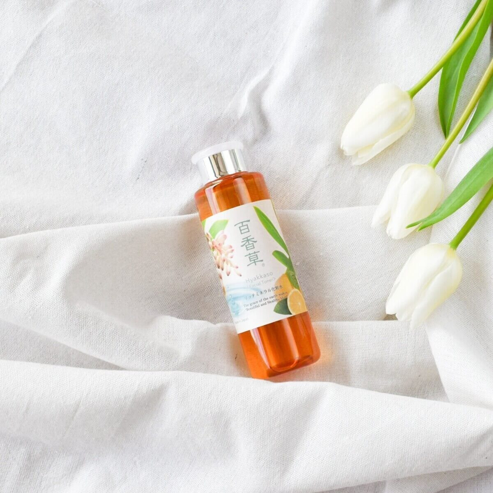 Тонизирующий лосьон на основе минеральной воды горячих источников Hyakkaso Facial Toner