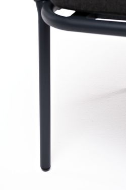 "Бордо" стул плетеный из роупа, каркас алюминий темно-серый (RAL7024) муар, роуп серый 15мм, ткань темно-серая 027