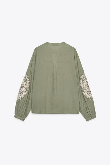 ZARA БЛУЗА С КОНТРАСТНОЙ ВЫШИВКОЙ, СВЕТЛЫЙ ХАКИ