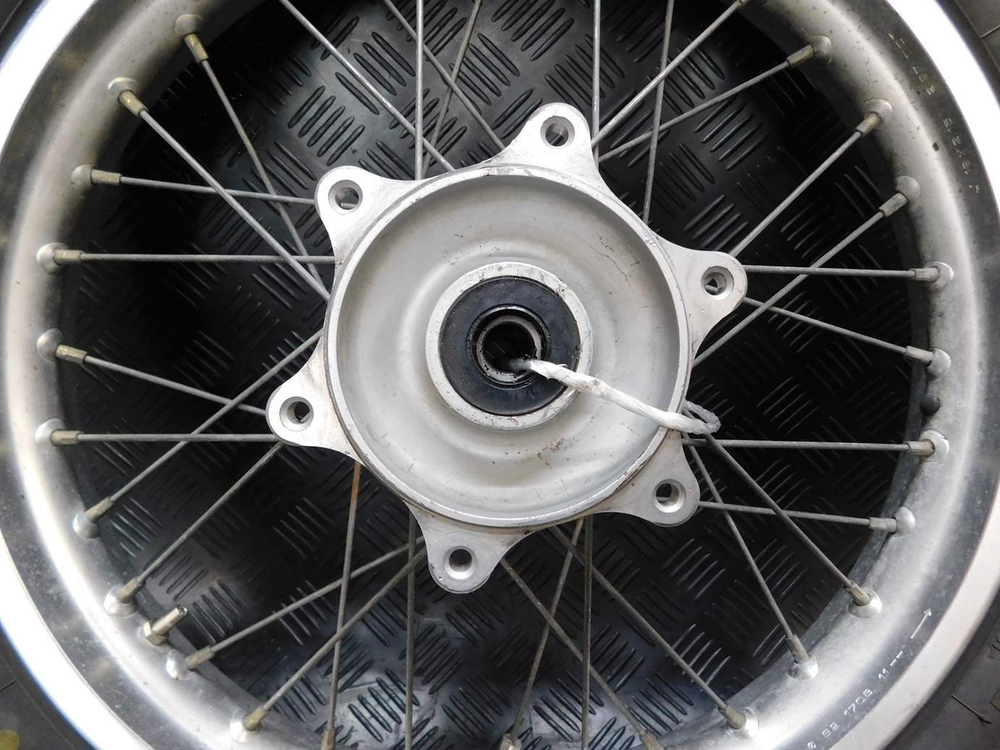 Колесо заднее Honda CRM250R 051652