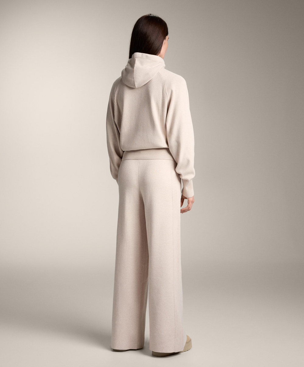 Oysho Вязаный джемпер в рубчик с капюшоном и приталенной талией, каменный