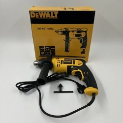 Дрель ударная электрическая DeWALT 650W с регулировкой оборотов. DWD014S