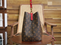 Louis Vuitton NeoNoe MM