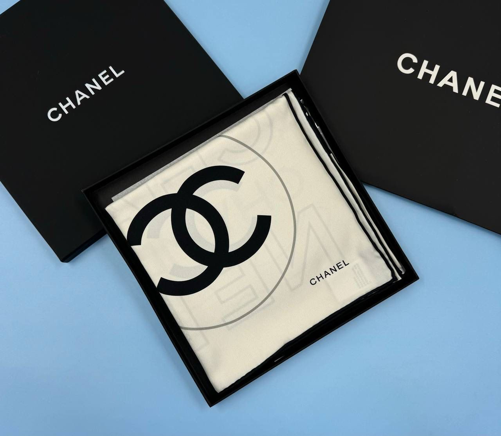 Платок CHANEL