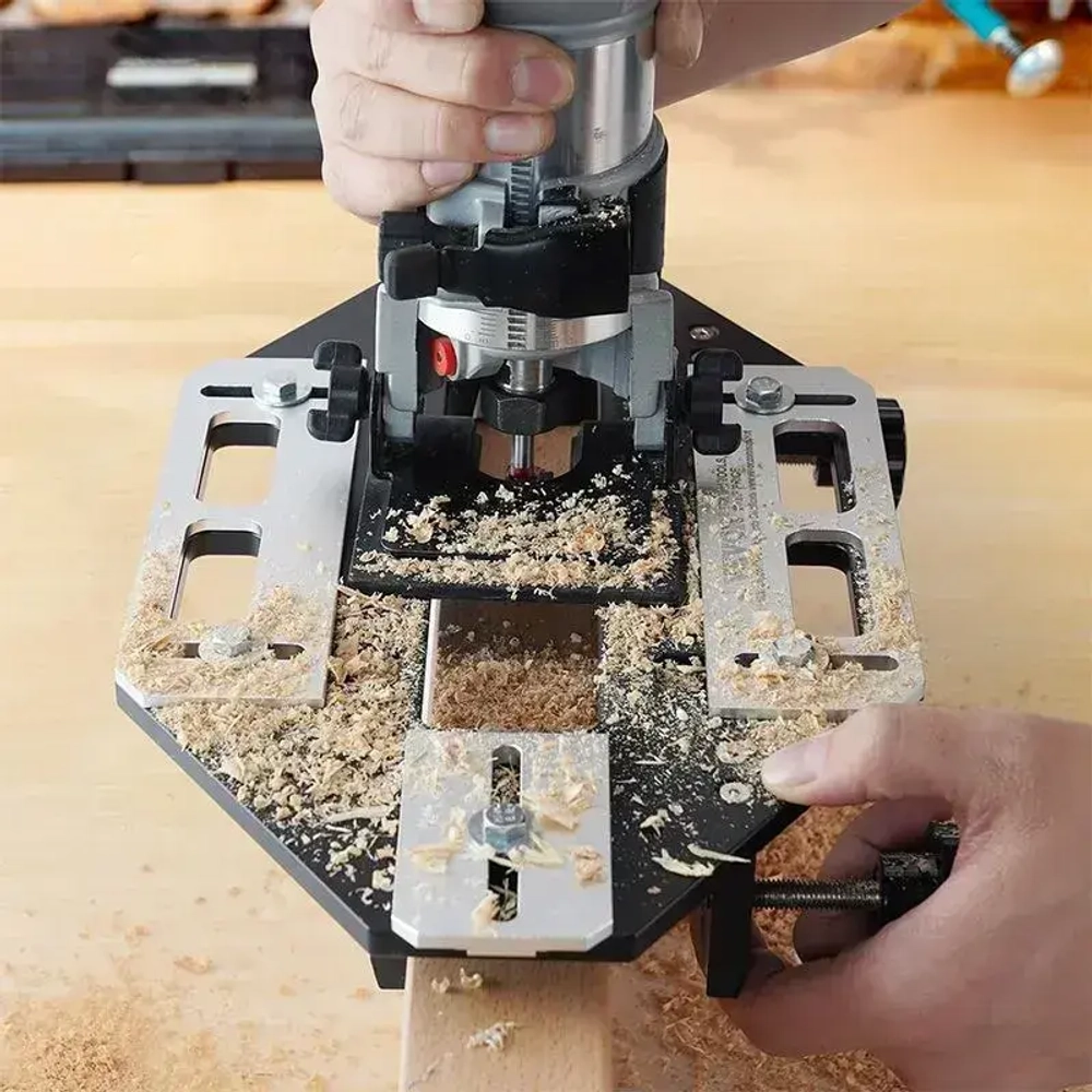 Шаблон для врезки петель и дверных замков / Кондуктор для установки петель и замков / Приспособление для фрезера.