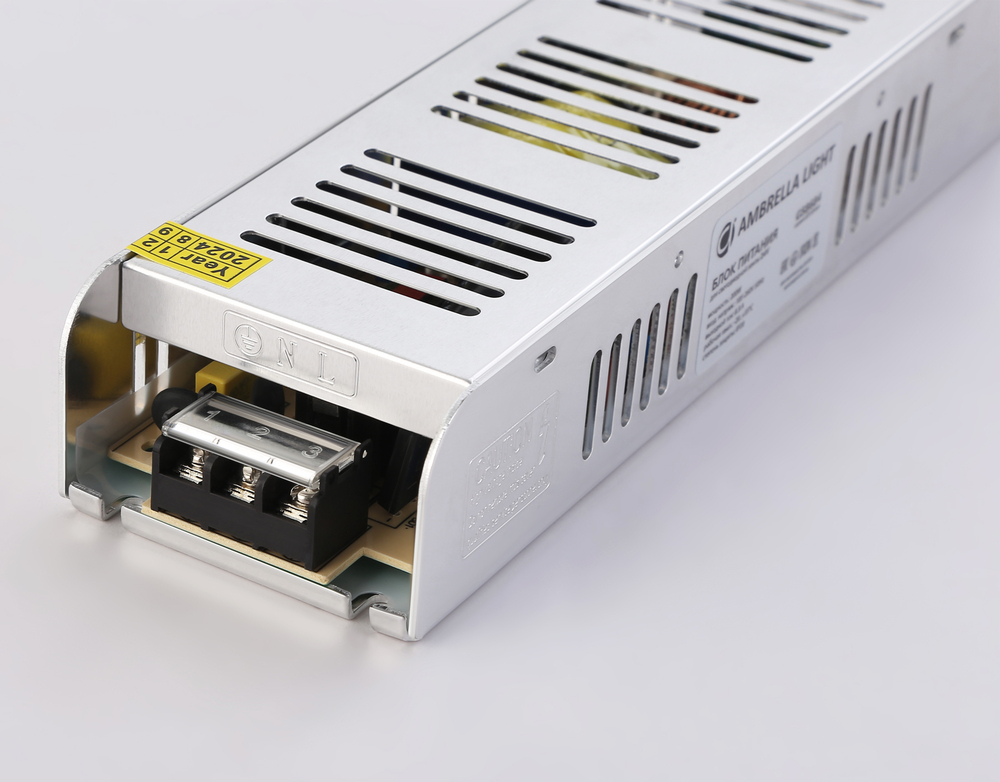 GS8684 блок питания 24V 200W 8.3A IP20 185-260V EMC 223*67*40