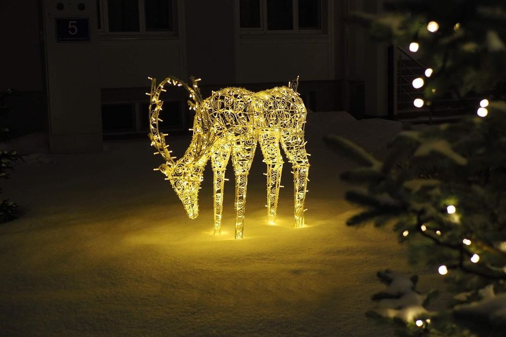 Световая фигура оленя «Рудольф»