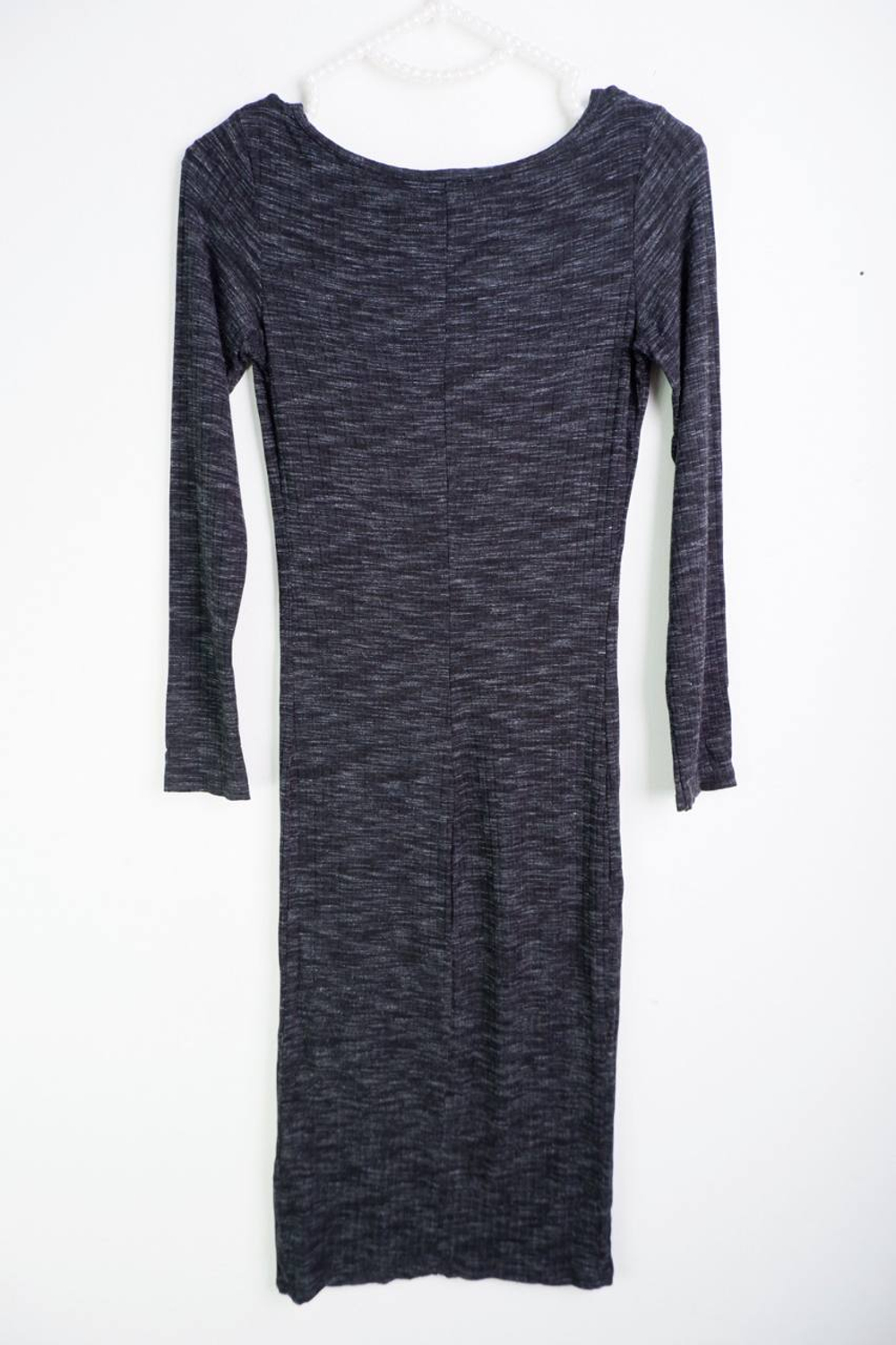 Платье Bershka длинное, маркировка S, визуально на 44 размер