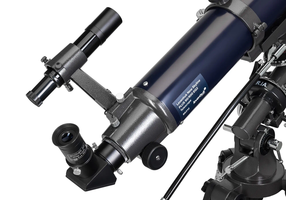 Телескоп Levenhuk New Skyline PLUS 90/900 EQ2 с боковым видом оптической трубы
