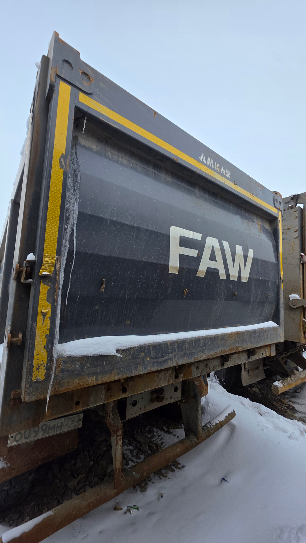 Автомастер 6589* на шасси FAW CA 3310 8x4 Самосвал 658983-01 (Дизельный, 11,1 л, 420 л.с, МТ)
