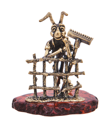 Народные промыслы AM-4157 Фигурка «Кузнечик Дачник» (латунь, янтарь)