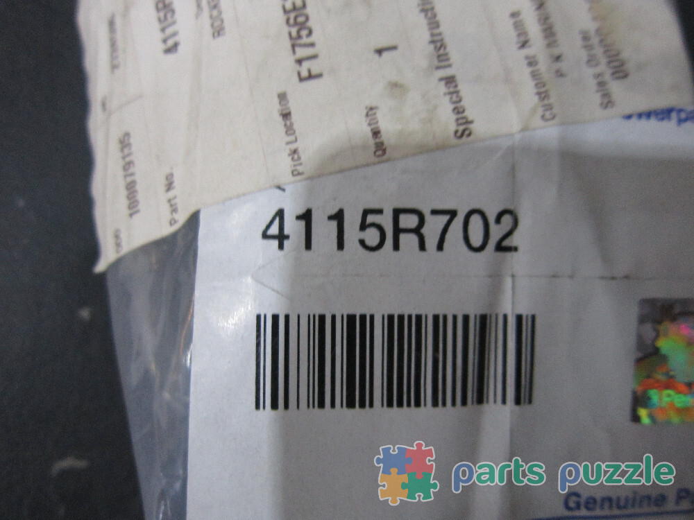 Вал коромысел / ROCKERSHAFT ASSEMBLY АРТ: 4115R702