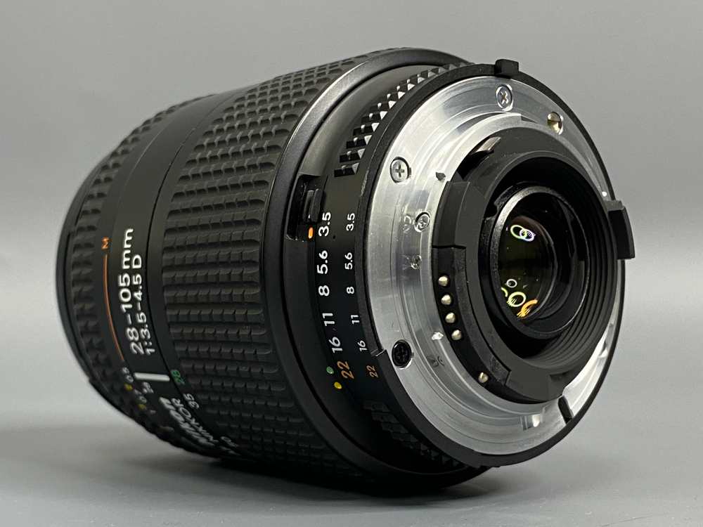 Nikon 28-105mm 3.5-4.5D AF Zoom-Nikkor