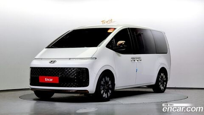 Hyundai Staria 4WD 라운지 7-и местный (11.2022)