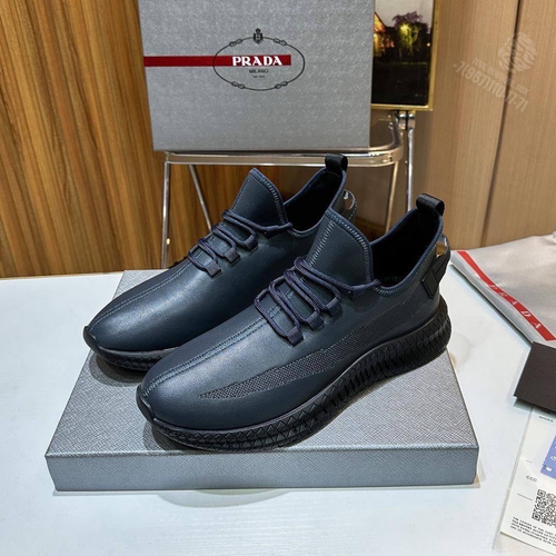 Кроссовки Prada