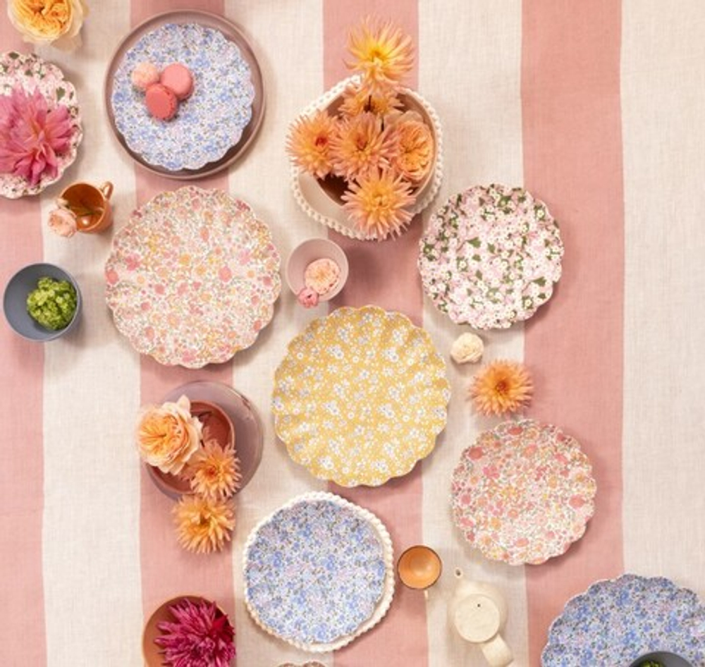 Тарелки маленькие многоразовые "Liberty of London" 4 шт. (диам. 20см)