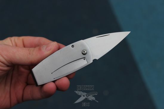 Складной нож -зажим для купюр Mcusta FUJI (глициния) MC-0084 c клинком из стали AUS-8, рукоять Stainless Steel