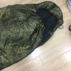 Армейский спальный мешок с капюшоном со стяжкой на 2-х фиксаторах