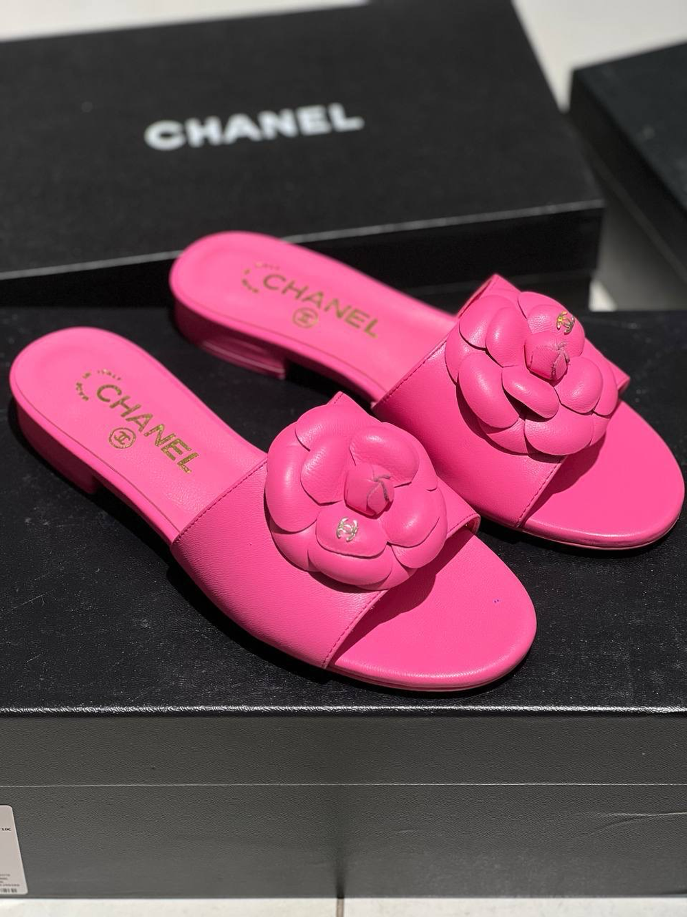 Шлепанцы Chanel
