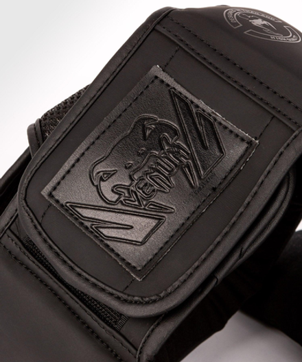 Шлем боксерский детский Venum Challenger Black/Black