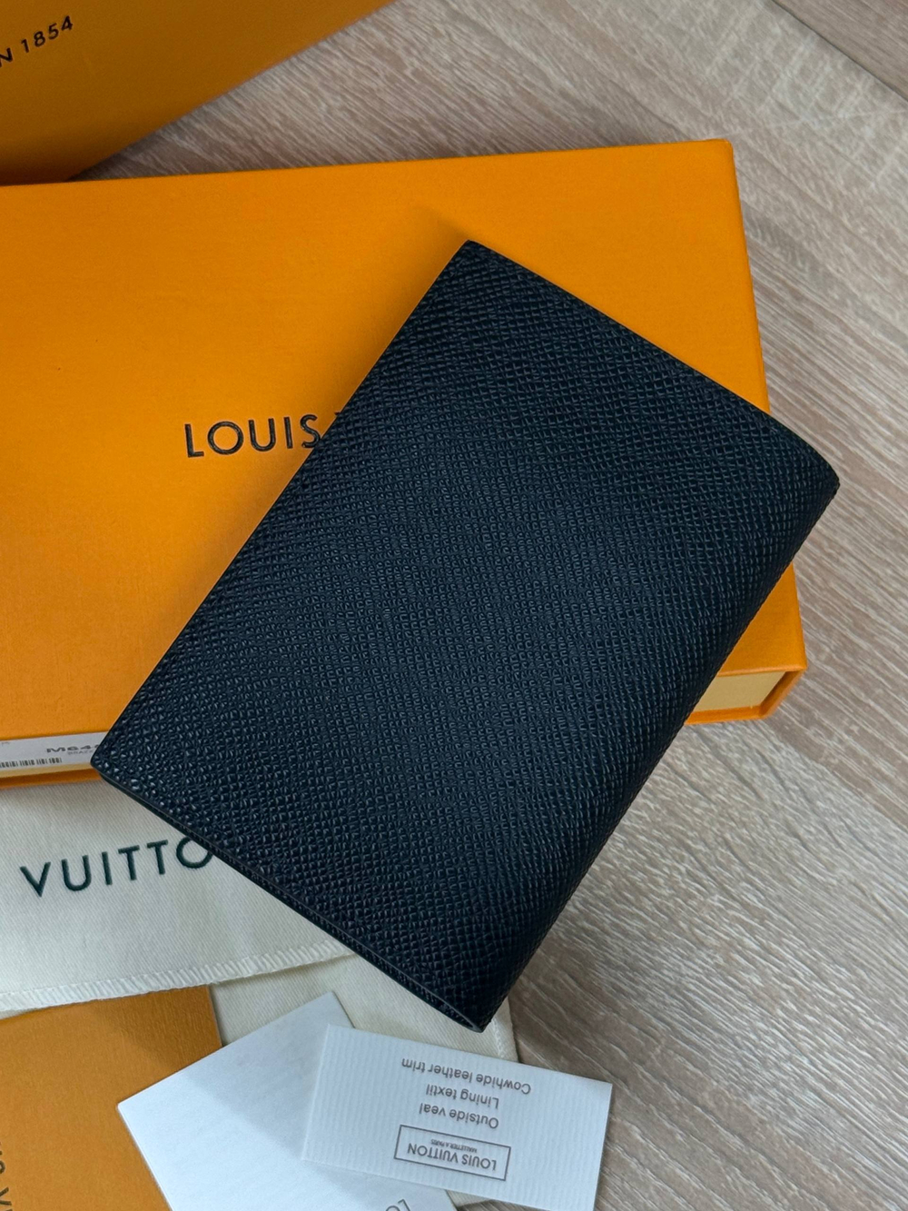 Обложка для паспорта Louis Vuitton