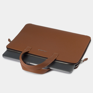 Сумка кожаная для MacBook Pro 13"-14" Bocage без карманов коричневого цвета