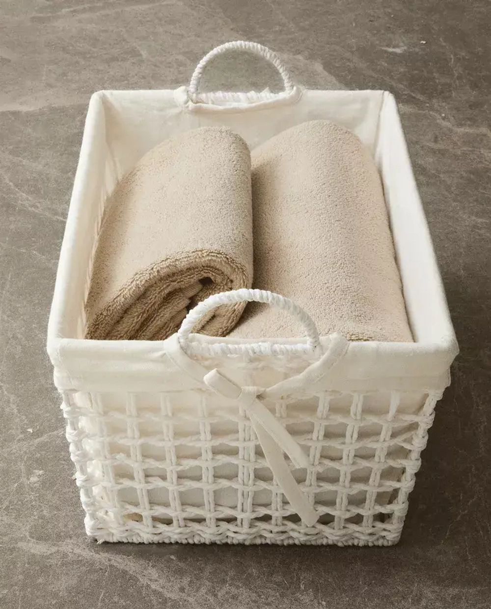 ZARA HOME ПЛЕТЕНАЯ КОРЗИНА ДЛЯ БЕЛЬЯ, ЦВЕТ СЛОНОВОЙ КОСТИ