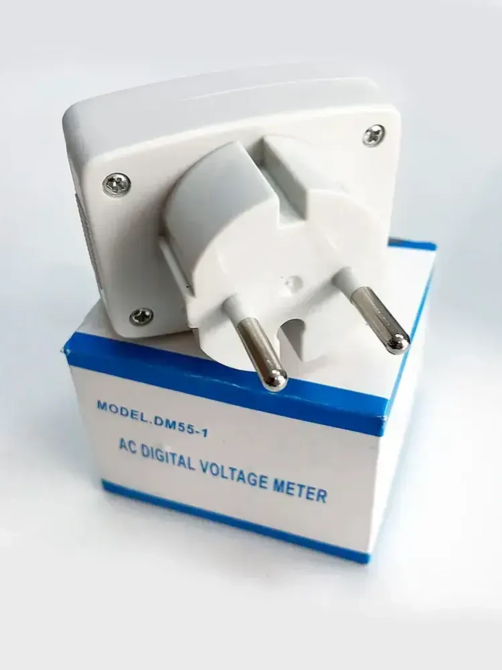 Цифровой вольтметр в розетку-ночник, для бытовой сети 220-230В, DM55-1