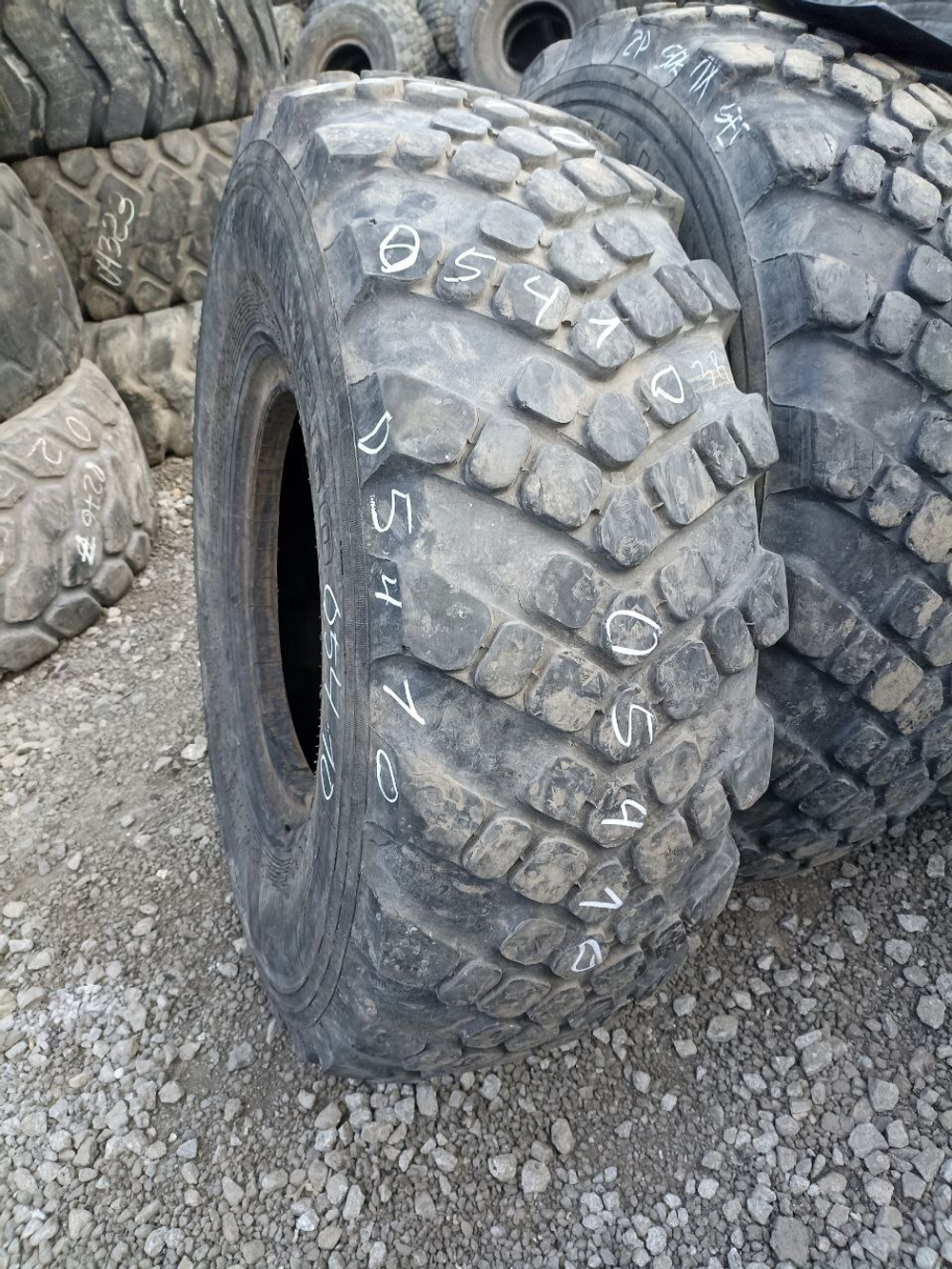 425/85R21 Kama 1260 шина б/у