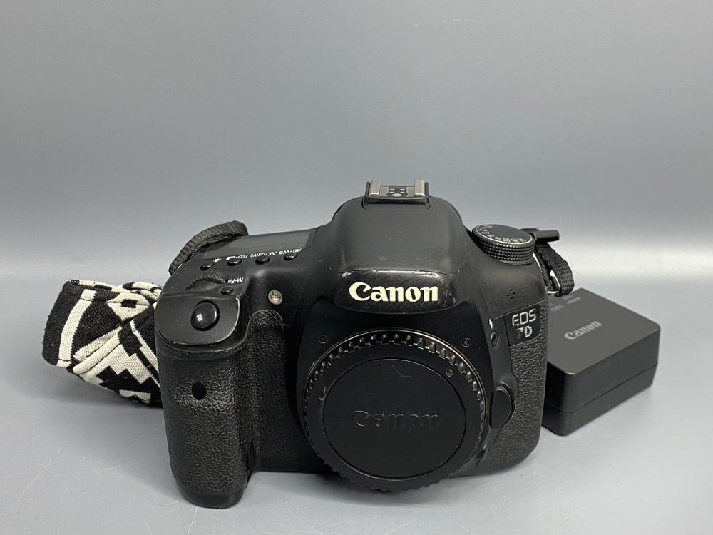 Canon EOS 7D