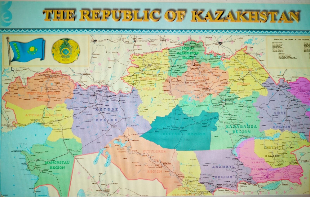 Карта Республики Казахстан на английском языке (150 х 240 см) Обновлённая 17 областей 2025 год