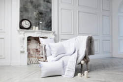 Подушка 68x68 German Grass Camel Familie Wool