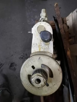 Насос топливный 327-00-13