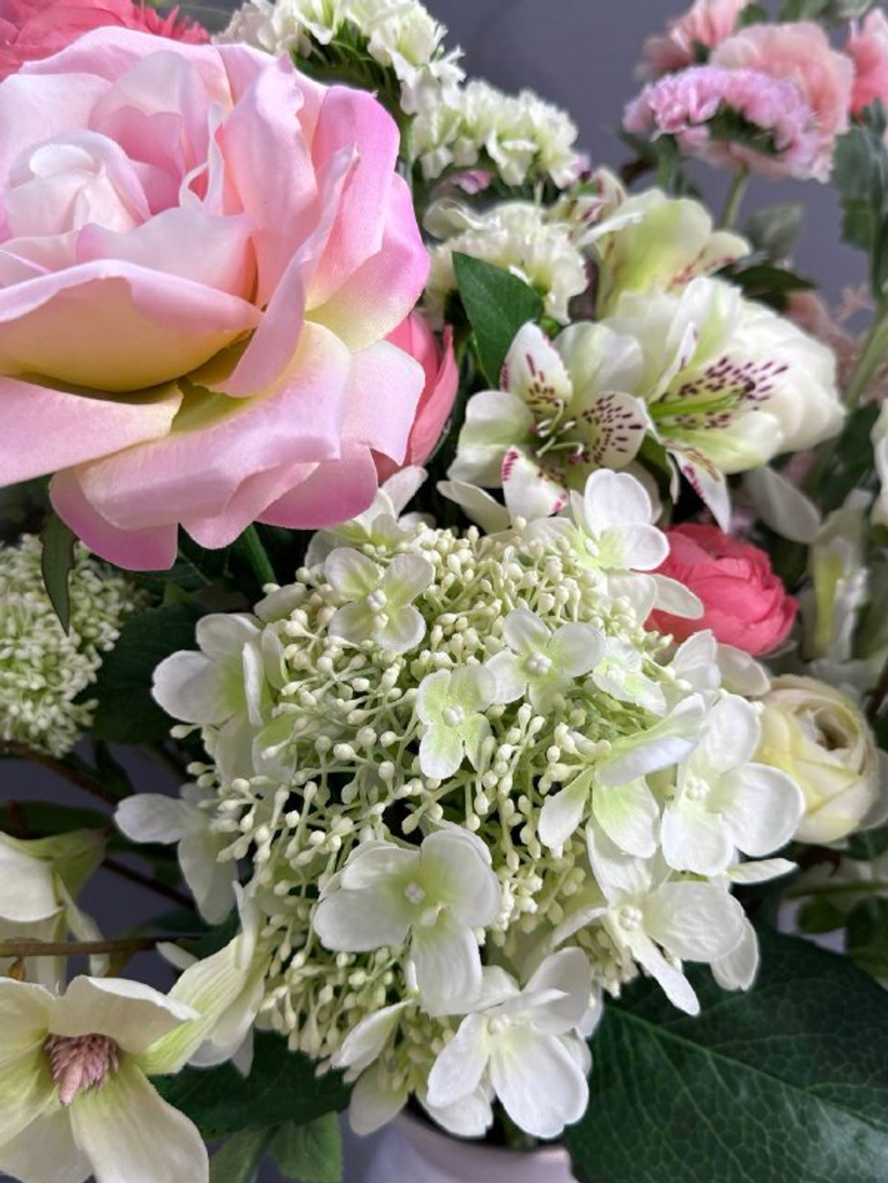 Ваза интерьерная с искусственными цветами (h78 см)