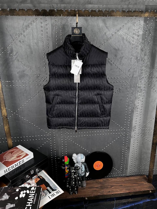 Жилет Christian Dior