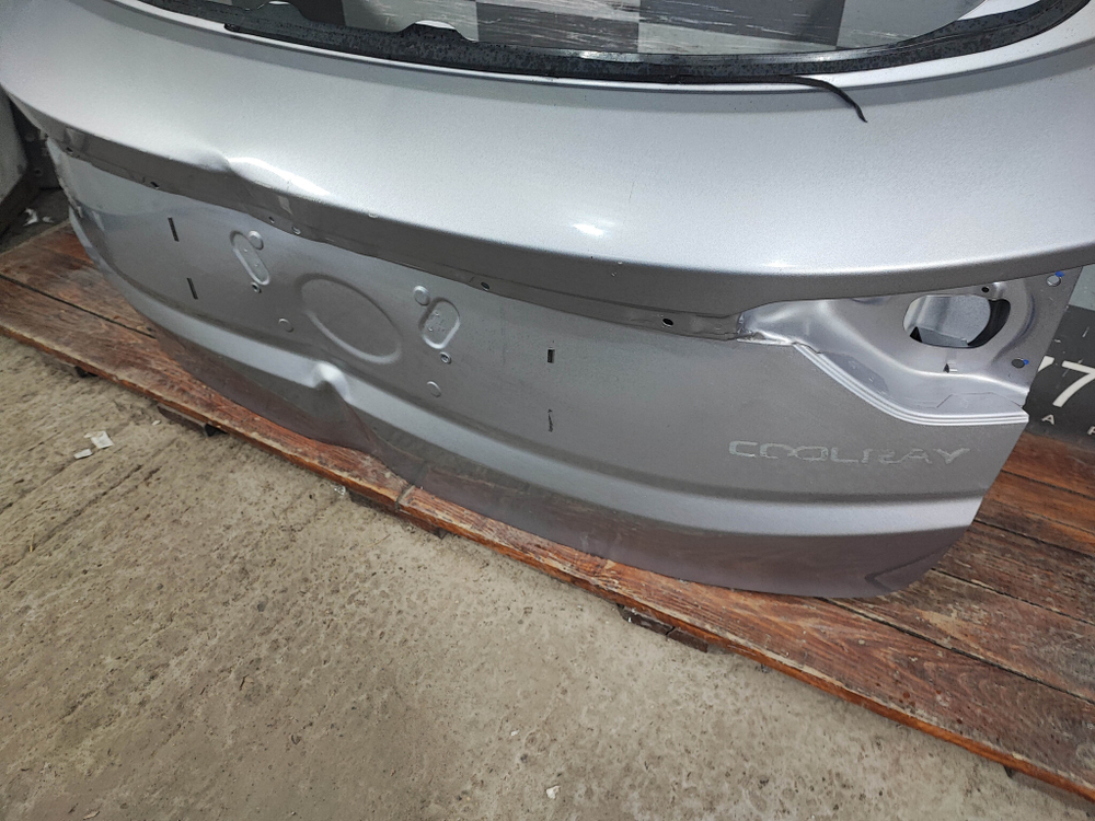 Крышка багажника Geely Coolray 19-нв Б/У Оригинал 5062031900C15