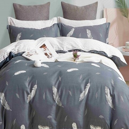 Комплект постельного белья "О. PERRO", сатин, 100% хлопок. Пододеяльник и наволочки на молнии!!!